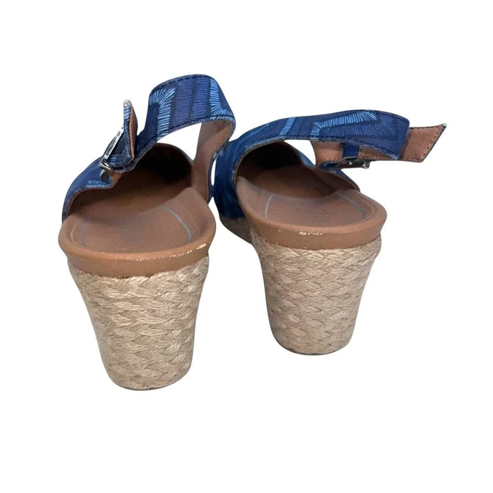 Vionic Coralina‎ Espadrille Blue Chevron Print Slingback Wedge Sandals 9.5 Wide